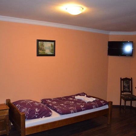 Apartamento Palatín Čachtice Habitación foto